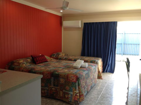 Emu Park Motel - Getaway Accommodation 3