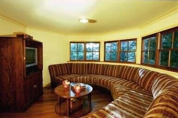 The Hidden Gem - Getaway Accommodation 6