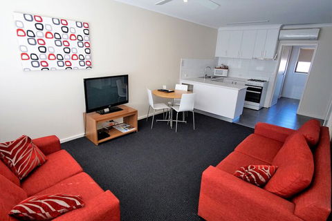 Parkview Motor Inn - Getaway Accommodation 7