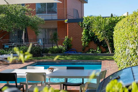 Parkview Motor Inn - Getaway Accommodation 2