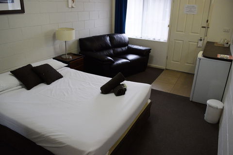 Rosebud Motel - Getaway Accommodation 3