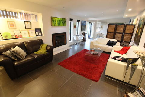 Harmony Bed & Breakfast - Getaway Accommodation 5