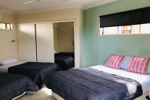 Emus Beach Resort - Getaway Accommodation 6