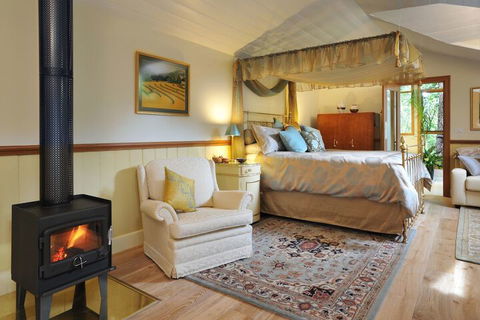 Arcadia Cottages - Getaway Accommodation 4