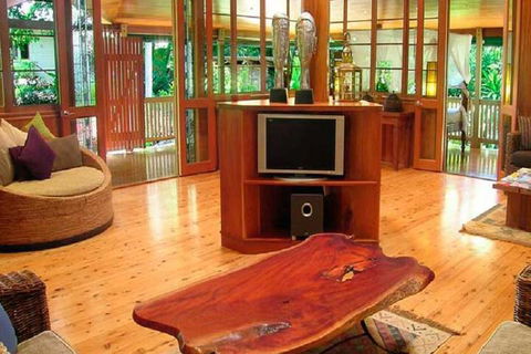 Port Douglas Valley Retreat - Getaway Accommodation 2
