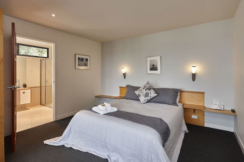 Tamar River Apartments - Getaway Accommodation 1
