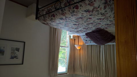 Linley House Bed & Breakfast - Getaway Accommodation 5