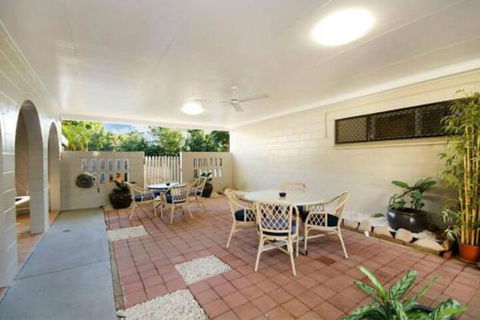 The Gulls Apartments - Getaway Accommodation 6