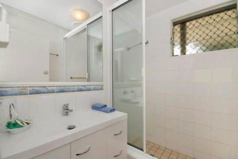 The Gulls Apartments - Getaway Accommodation 4