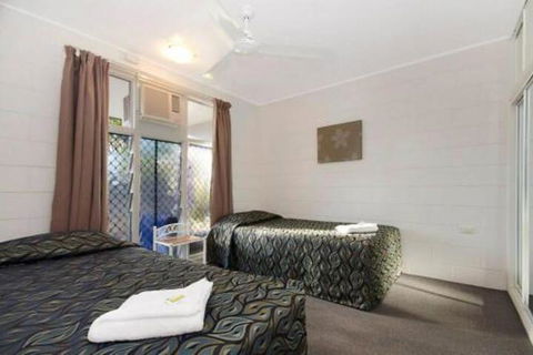 The Gulls Apartments - Getaway Accommodation 3