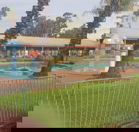 Barooga Country Inn Motel - Getaway Accommodation