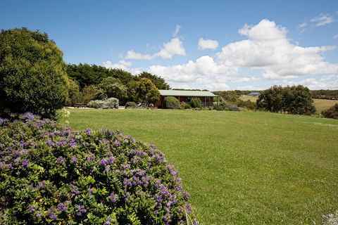 Buln Buln Cabins - Getaway Accommodation 5