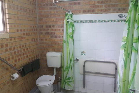 Tiaro Motor Inn - Getaway Accommodation 7