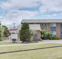 Sandpiper Holiday Apartments - Getaway Accommodation