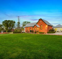 Woodend Old School House - Getaway Accommodation