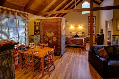 Trawool Cottages & Farmstay - Getaway Accommodation 1