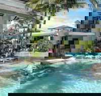 Sea Temple Port Douglas Luxury Apartments - Getaway Accommodation