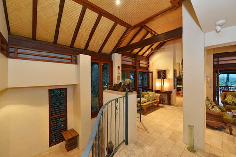 Monsoon Villa B - Getaway Accommodation 7