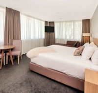Clarion Hotel Townsville - Getaway Accommodation