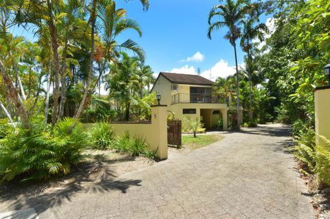 Sea La Villa Port Douglas - Getaway Accommodation 4