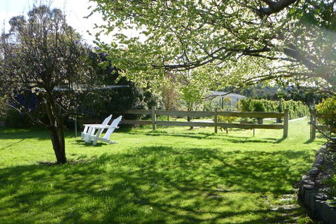 Karingal Homestead B & B - Getaway Accommodation 3