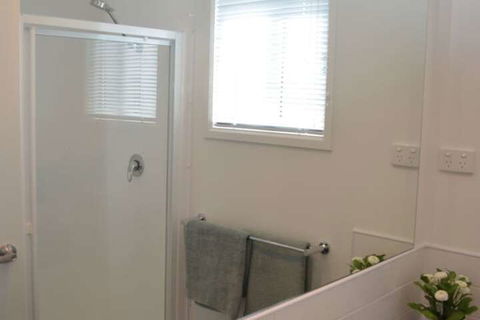 Holiday Lifestyle Henty Bay Portland - Getaway Accommodation 6