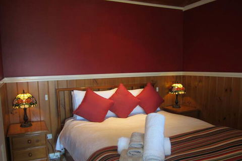 Willowlake Cottages - Getaway Accommodation 4