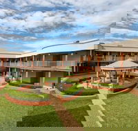 Cosmopolitan Apartments - Getaway Accommodation