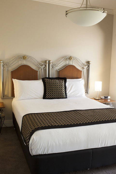Southgate Motor Inn - Getaway Accommodation 4