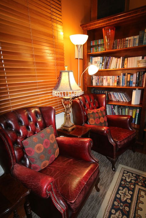 Seaview House - Getaway Accommodation 2