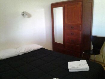 Hotel Boston - Getaway Accommodation 6