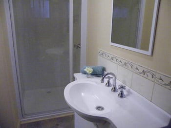 Hamilton Caravan Park - Getaway Accommodation 4