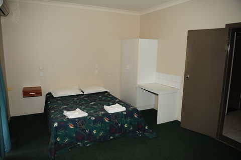 Hotel Allen - Getaway Accommodation 3