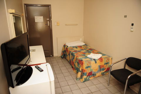 Hotel Allen - Getaway Accommodation 0