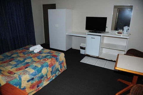 Hotel Allen - Getaway Accommodation 2