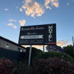 Asters On James Motor Inn - Getaway Accommodation 0