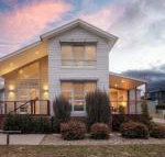 Alpine Snow Angels Retreat Luxurious Snowy Mountains Living - Getaway Accommodation
