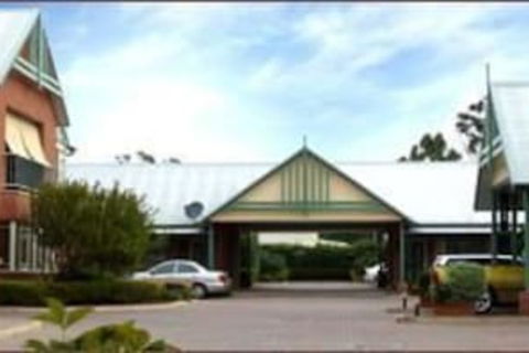 Young Federation Motor Inn - Getaway Accommodation 2