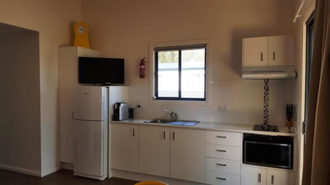 Horsham Riverside Caravan Park - Getaway Accommodation 2