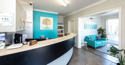 Riviera On Ruthven Motel - Getaway Accommodation 1