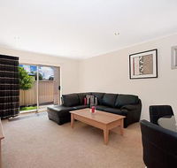 Hamilton Premium Apartment - Getaway Accommodation