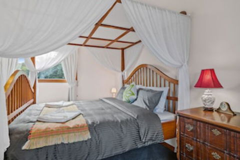 Brightwater Bed And Breakfast - Getaway Accommodation 0