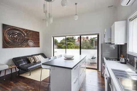 The Anderson - Rejuvenate Stays - Getaway Accommodation 2