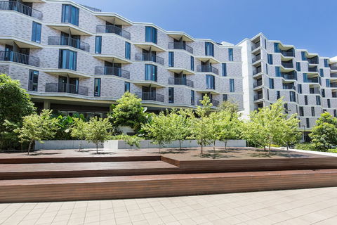 Racecourse Space Pop Up - Getaway Accommodation 5