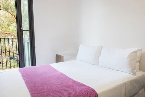 Racecourse Space Pop Up - Getaway Accommodation 1