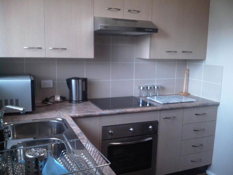Grey Pebbles - Getaway Accommodation 3