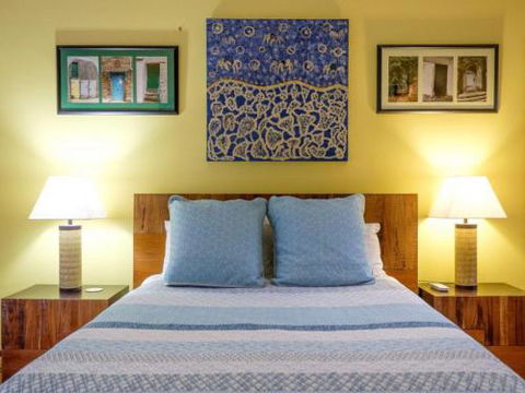 Five Bimba (Tractor House) - Getaway Accommodation 6