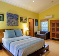 Five Bimba Tractor House - Getaway Accommodation