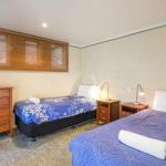 Stradbroke Sunset - Getaway Accommodation 0