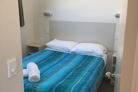 Jervis Bay Holiday Cabins - Getaway Accommodation 3